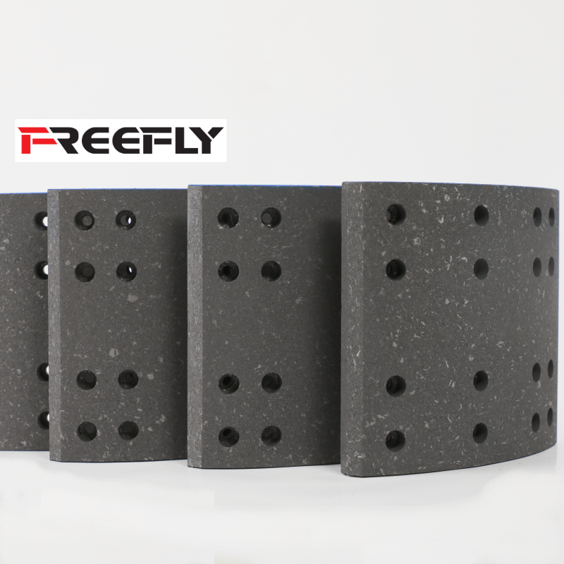 High Quality Truck Brake Systems 4515 Brake Shoe Kit Brake Liner L-157 with Hardware for Randon